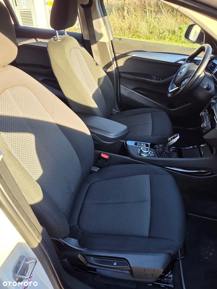 BMW X2 sDrive18i Advantage - 25