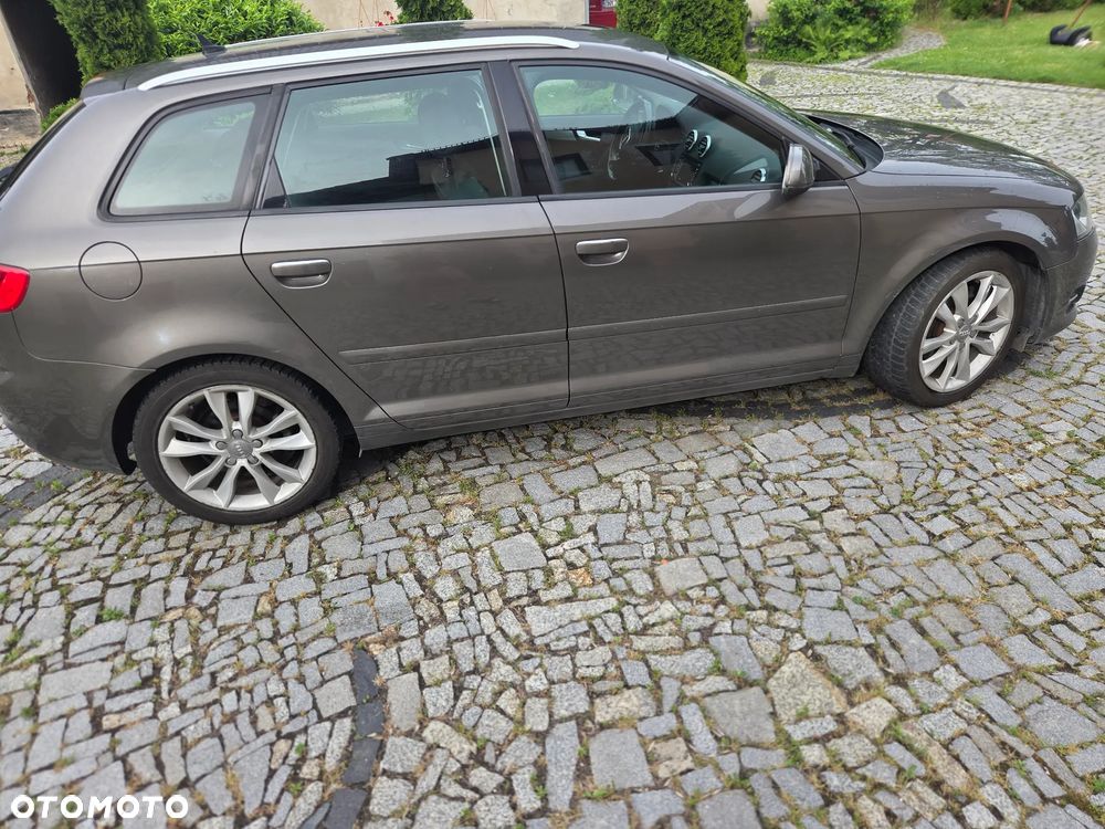 Audi A3 Sportback - 4