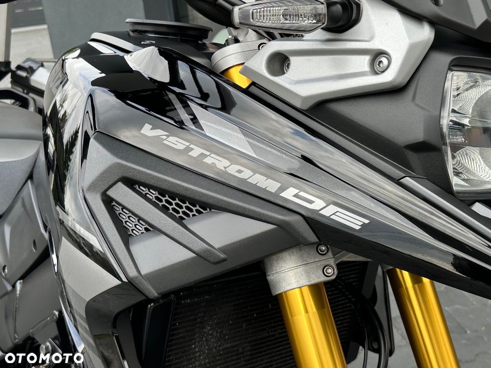 Suzuki V-STROM - 16