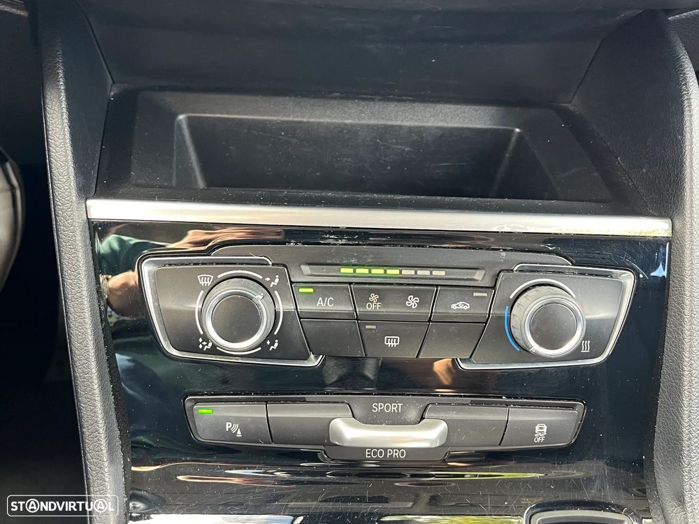 BMW 216 Active Tourer d - 29