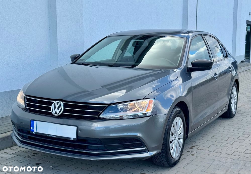 Volkswagen Jetta 2.0 S - 2