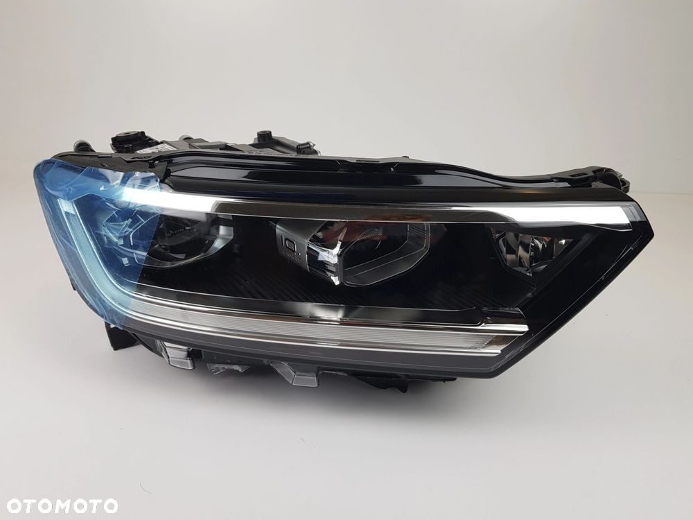 NOWA ORYGINALNA Lampa Prawy Przód IQ LIGHT Volkswagen T-Roc 2GA941036BS - 1