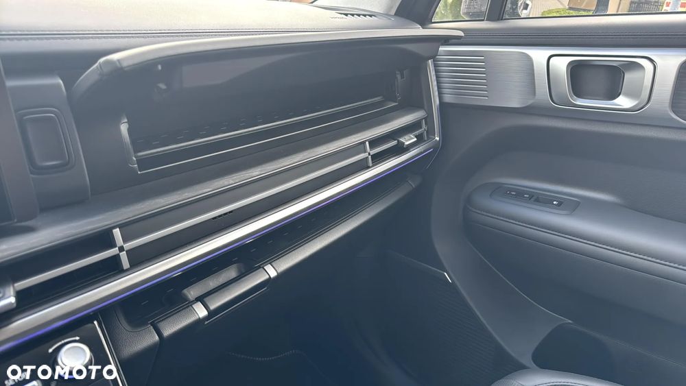 Hyundai Santa Fe - 26