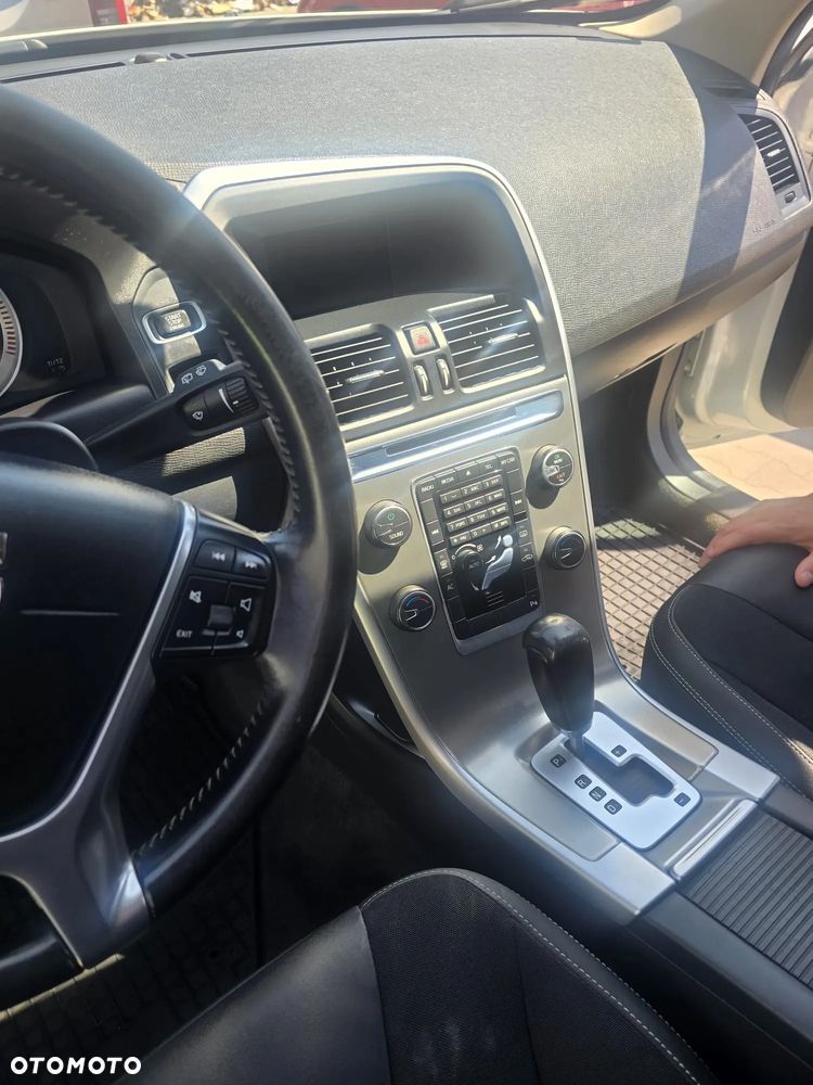 Volvo XC 60 - 14