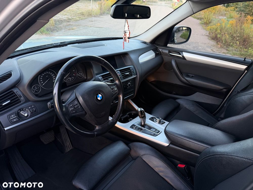 BMW X3 sDrive18d - 18