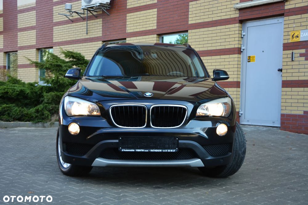 BMW X1 sDrive18d xLine - 16