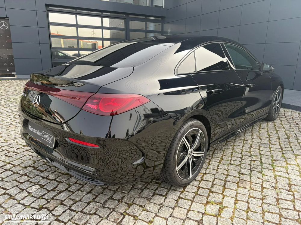 Mercedes-Benz CLA 220 Standard - 4