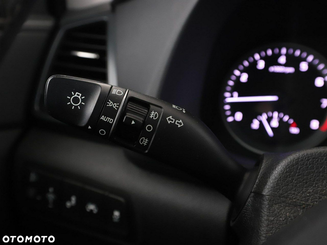 Hyundai Tucson 1.6 GDi 2WD DCT Trend - 33