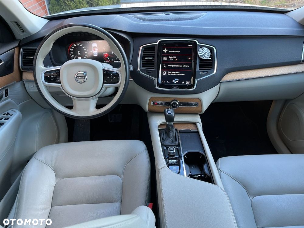 Volvo XC 90 B5 B AWD Plus Bright - 9