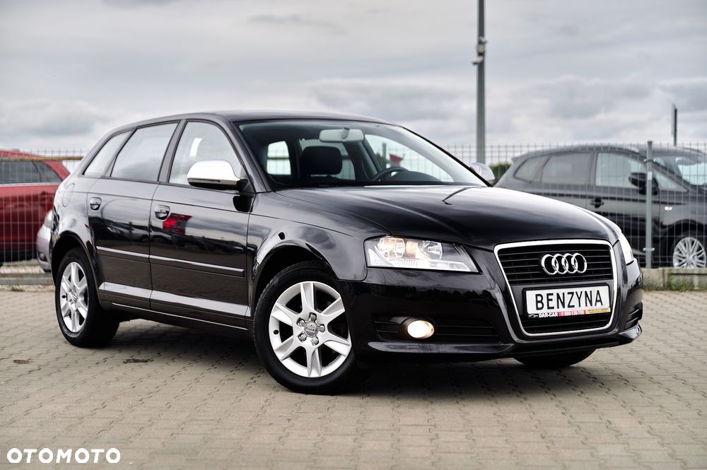Audi A3 Sportback 1.6 Ambiente - 12