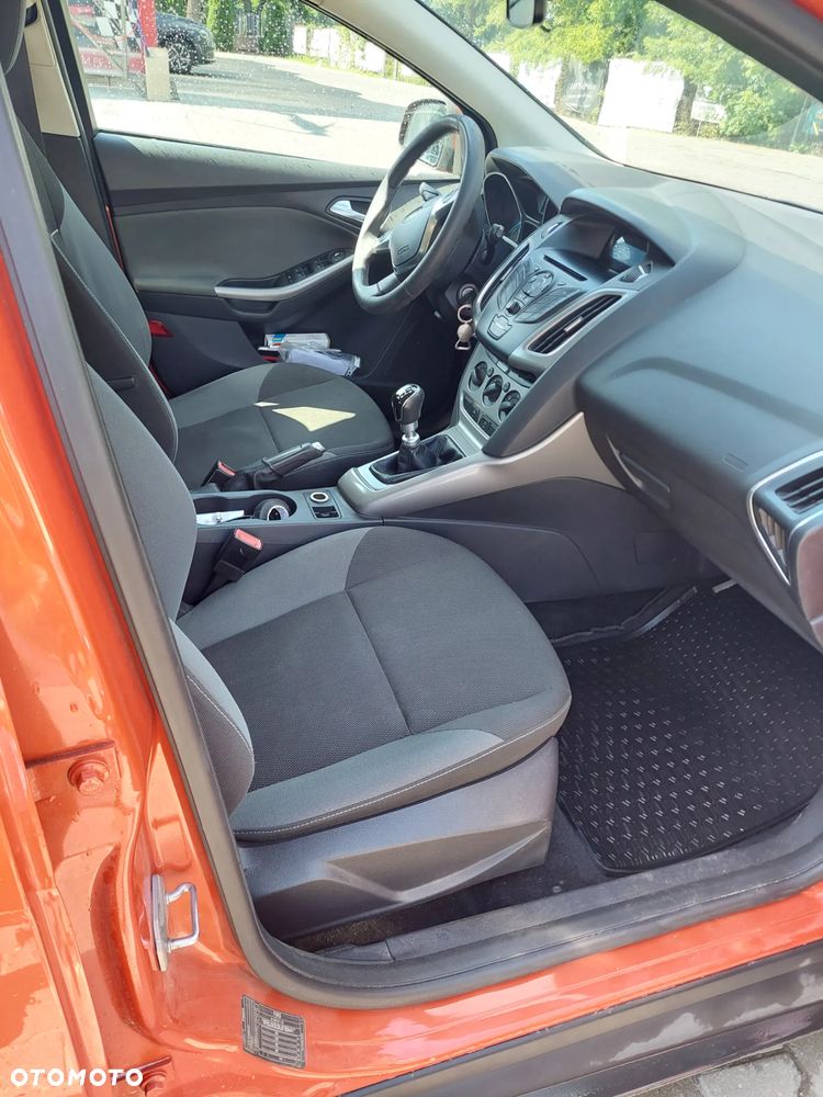Ford Focus 1.6 EcoBoost Edition Start - 15