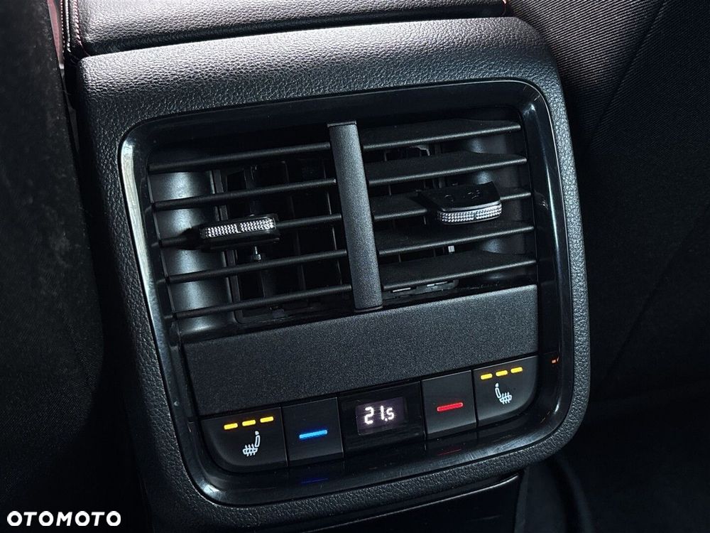 Skoda Octavia 2.0 TSI RS DSG - 35