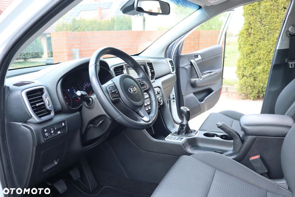 Kia Sportage 1.7 CRDI 2WD ISG Vision - 9