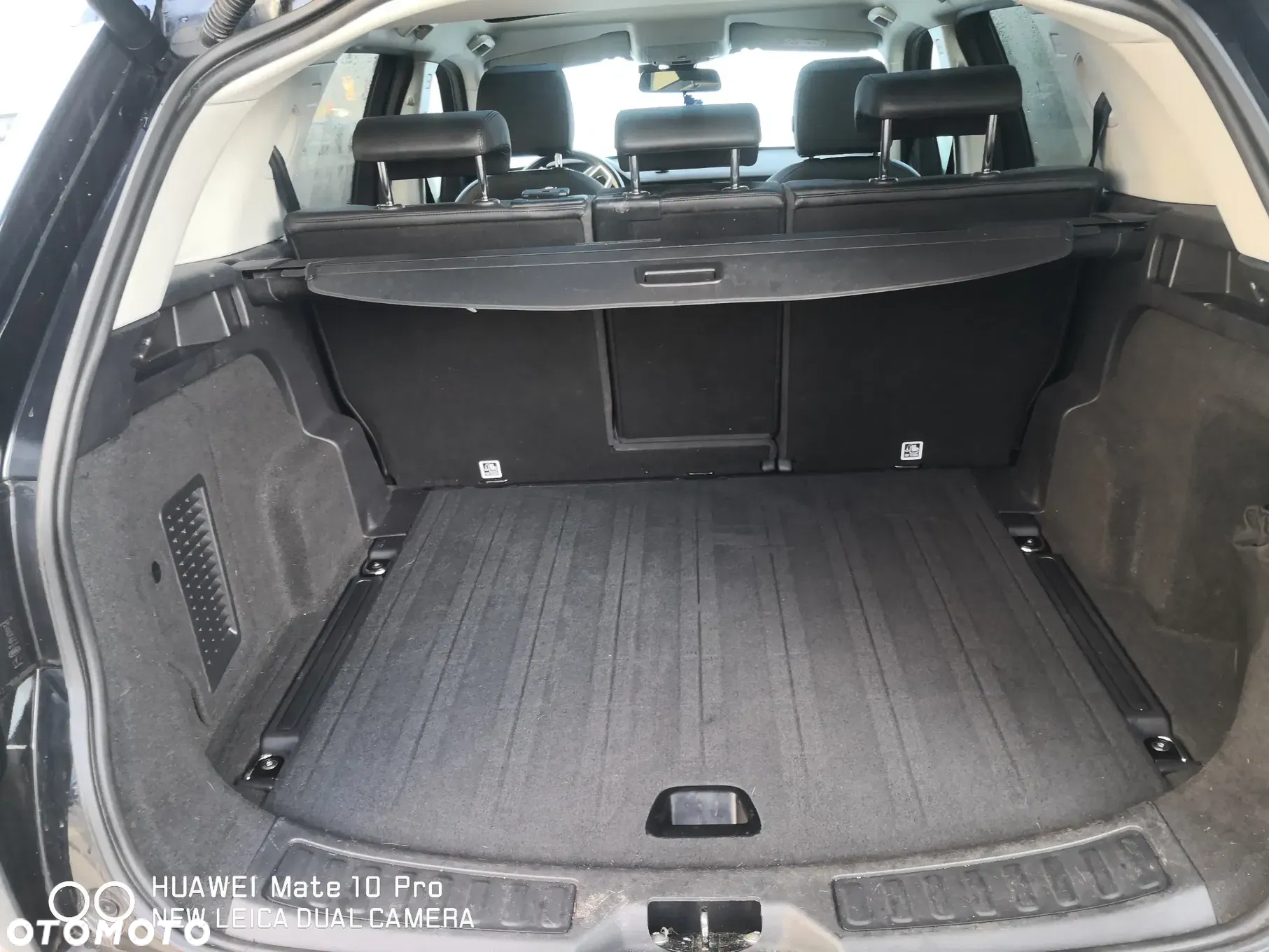 Land Rover Discovery Sport 2.0 Si4 HSE - 29
