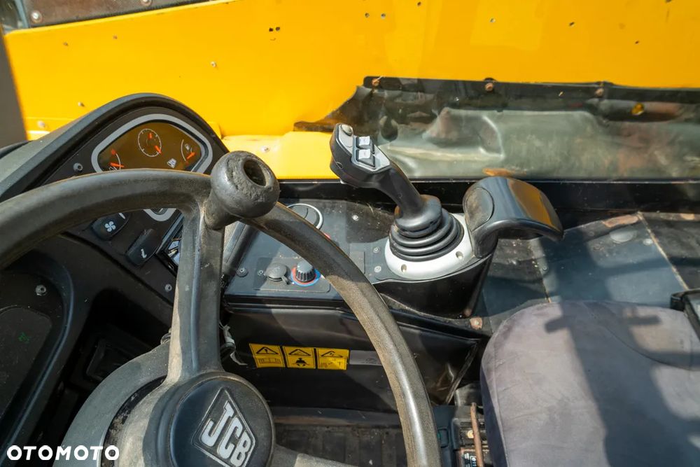 JCB 527-58 Ładowarka JCB  Stan Wzorowy Zwinna Zwrotna Zapraszam Posiadam wiele Maszyn Ciągnik Prasa - 23