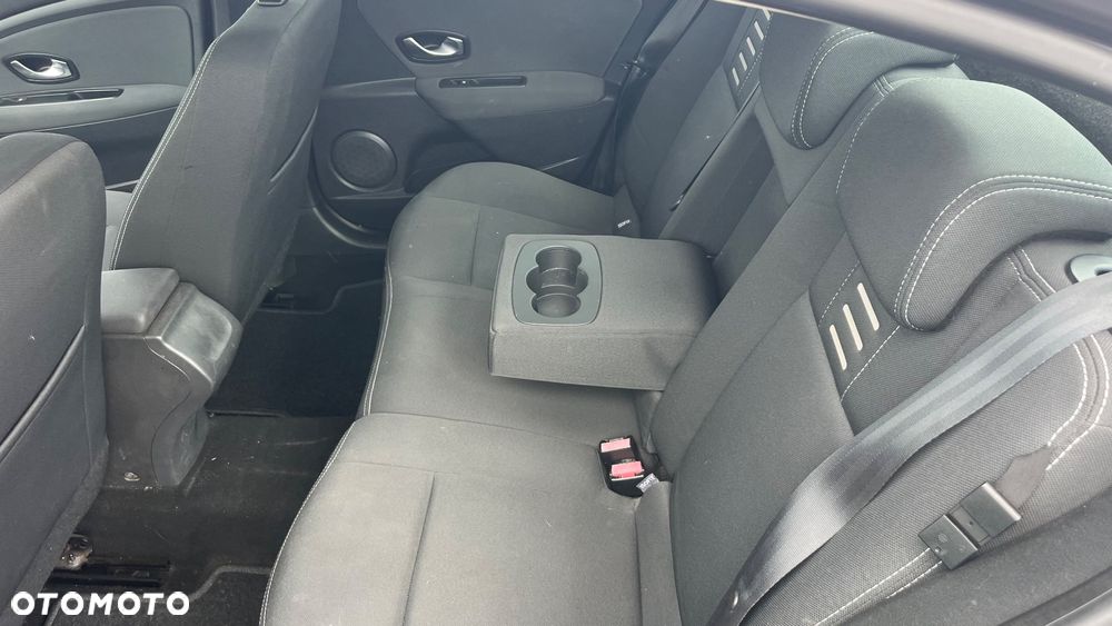 Renault Fluence - 14