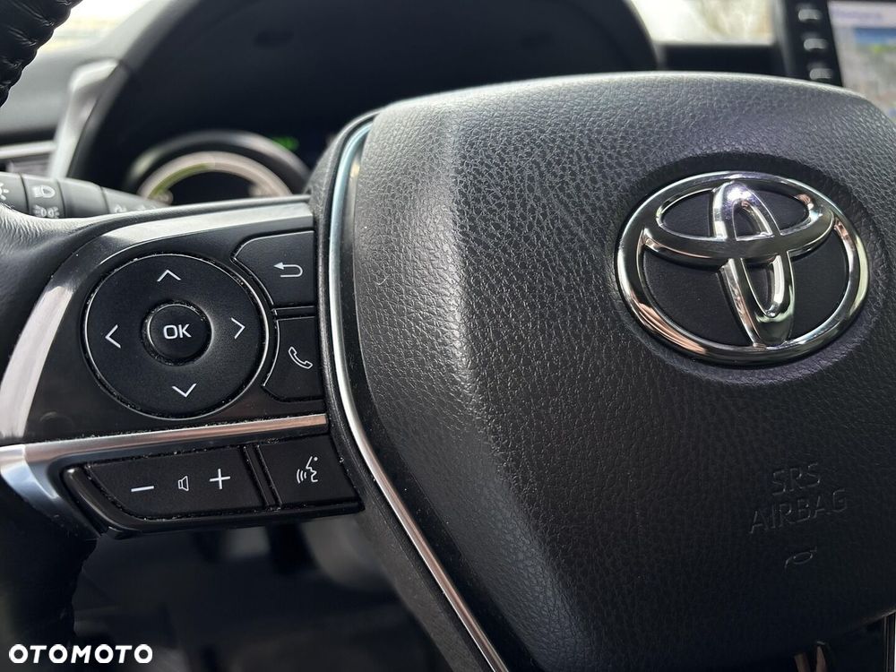 Toyota Camry 2.5 Hybrid Executive CVT - 25