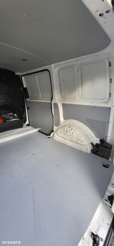 Volkswagen Transporter T6 TDI L1H1 - 17