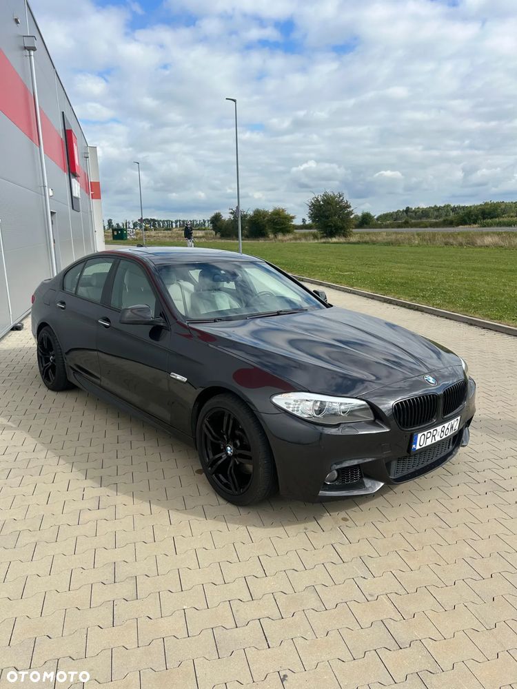 BMW Seria 5 535i xDrive Sport-Aut - 4