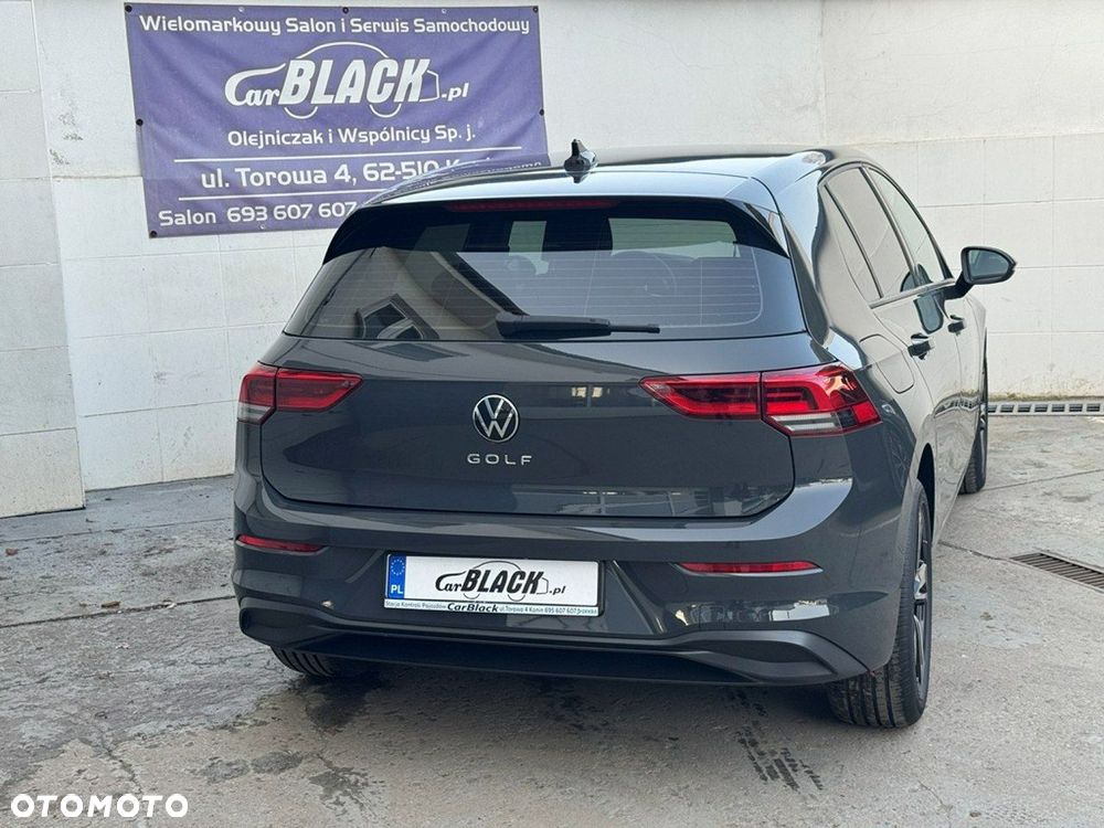 Volkswagen Golf - 24