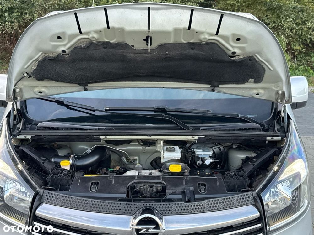 Opel Vivaro - 36