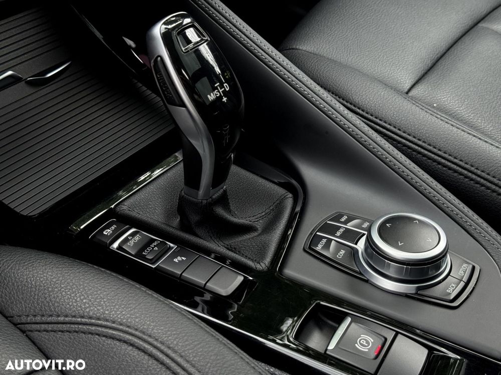 BMW X1 sDrive18d Aut. xLine - 17