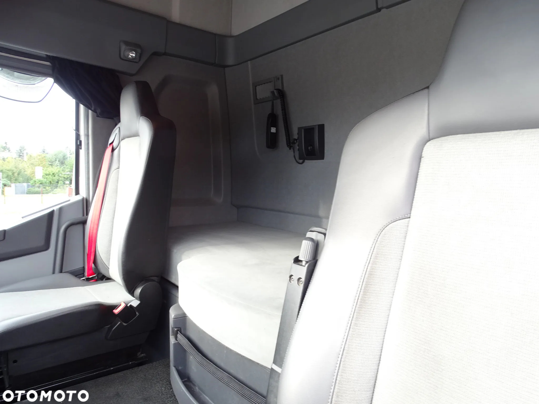 Renault T 440 - 9