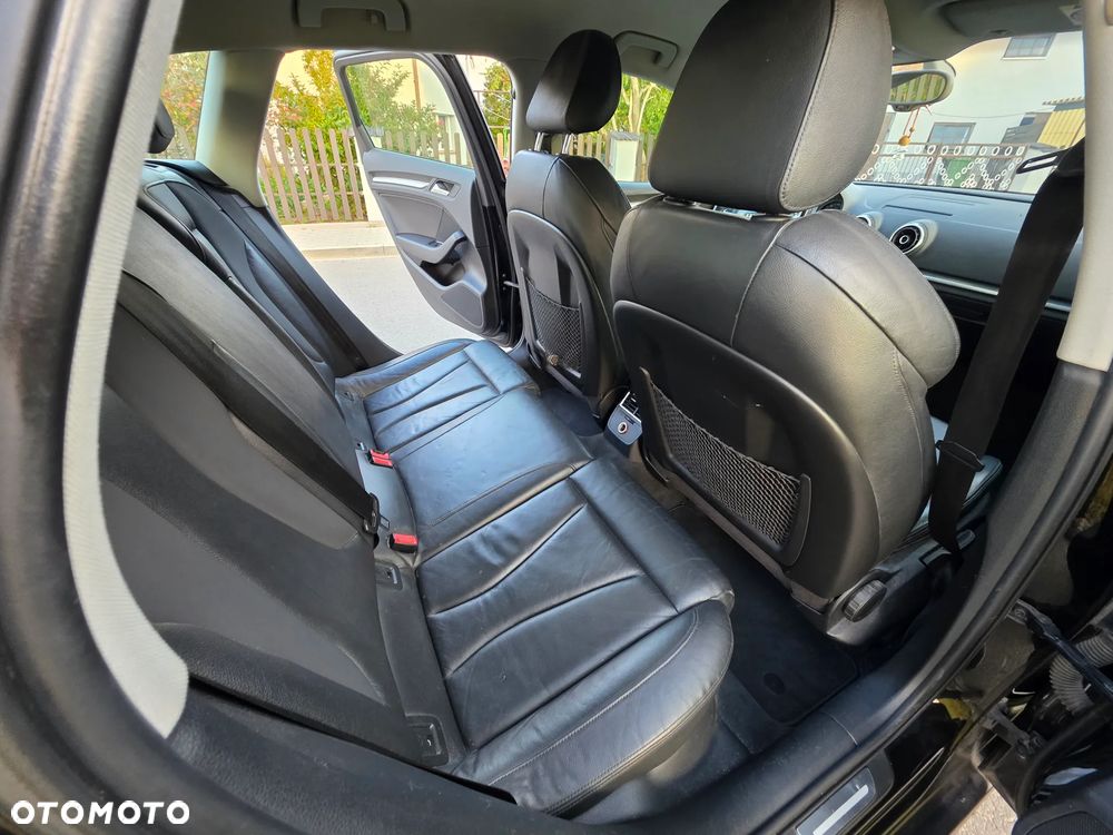 Audi A3 Sportback - 11