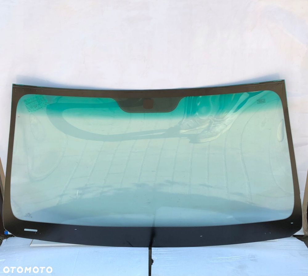 hyundai genesis 2d coupe szyba nowa przednia 2008-2016 - 3