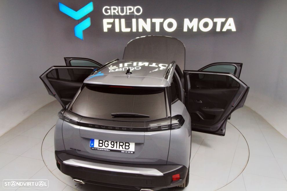 Peugeot 2008 1.2 PureTech Allure EAT8 - 10