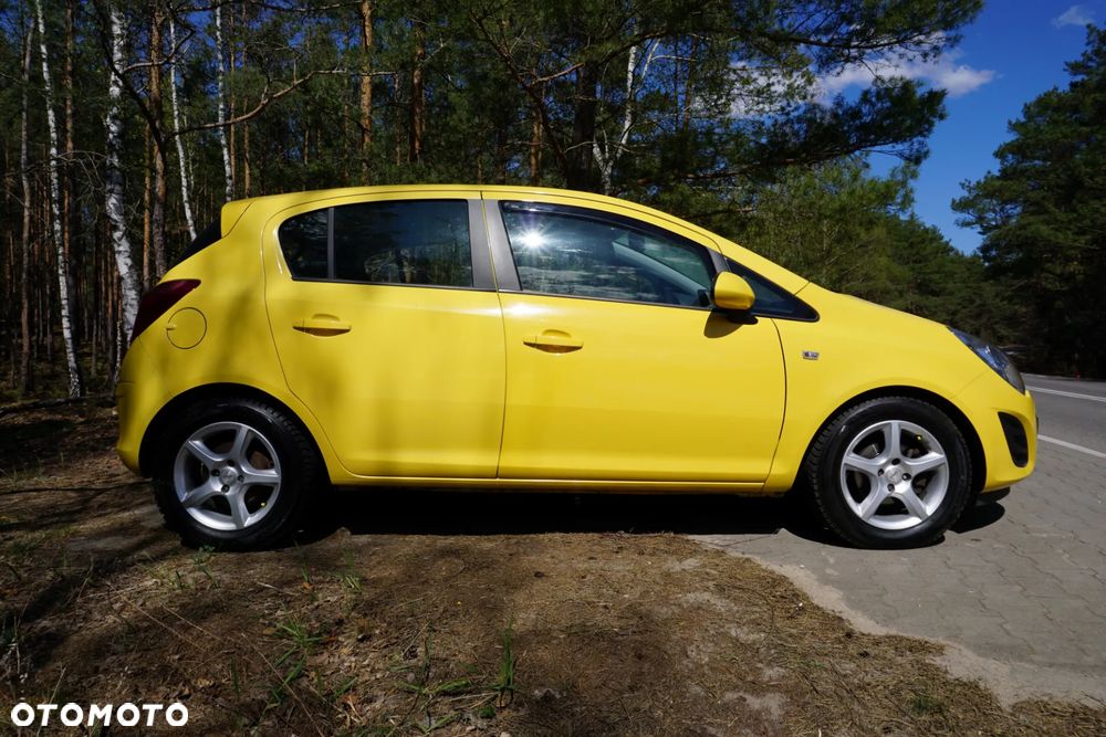Opel Corsa - 23