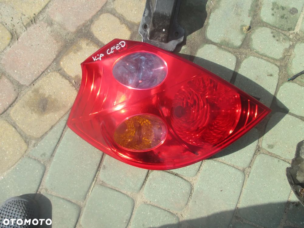 Klapa lampy belka Kia CEED KPL tył - 11