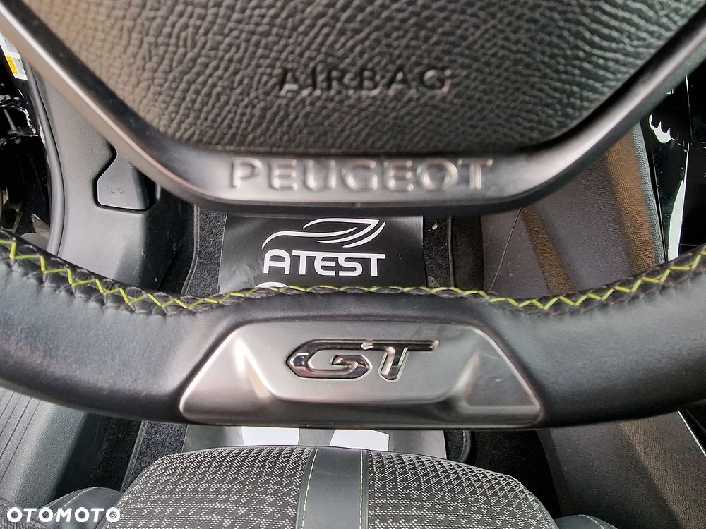 Peugeot 2008 - 15