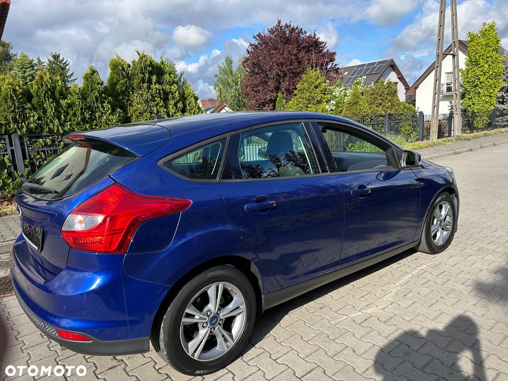 Ford Focus 2.0 TDCi DPF Titanium - 5