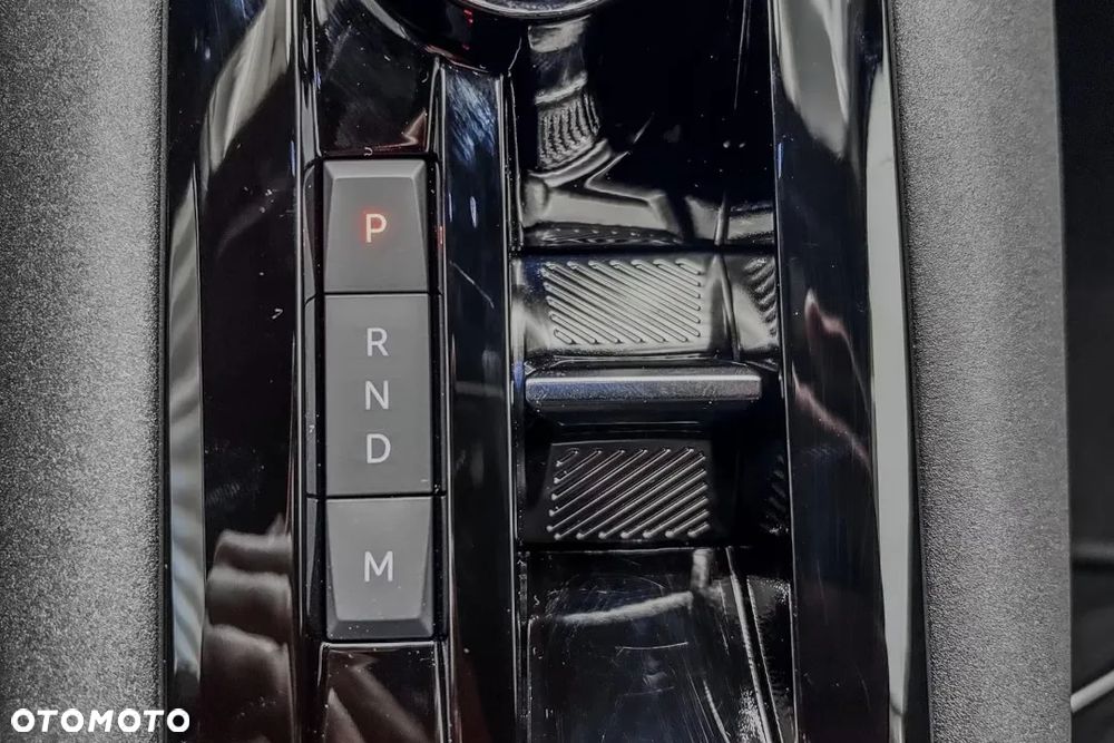 Alfa Romeo Junior 1.2 mHEV Ibrida eDCT - 21