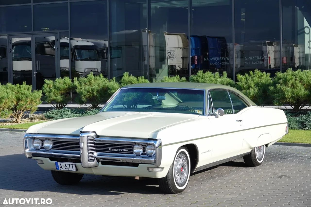 Pontiac Bonneville - 1