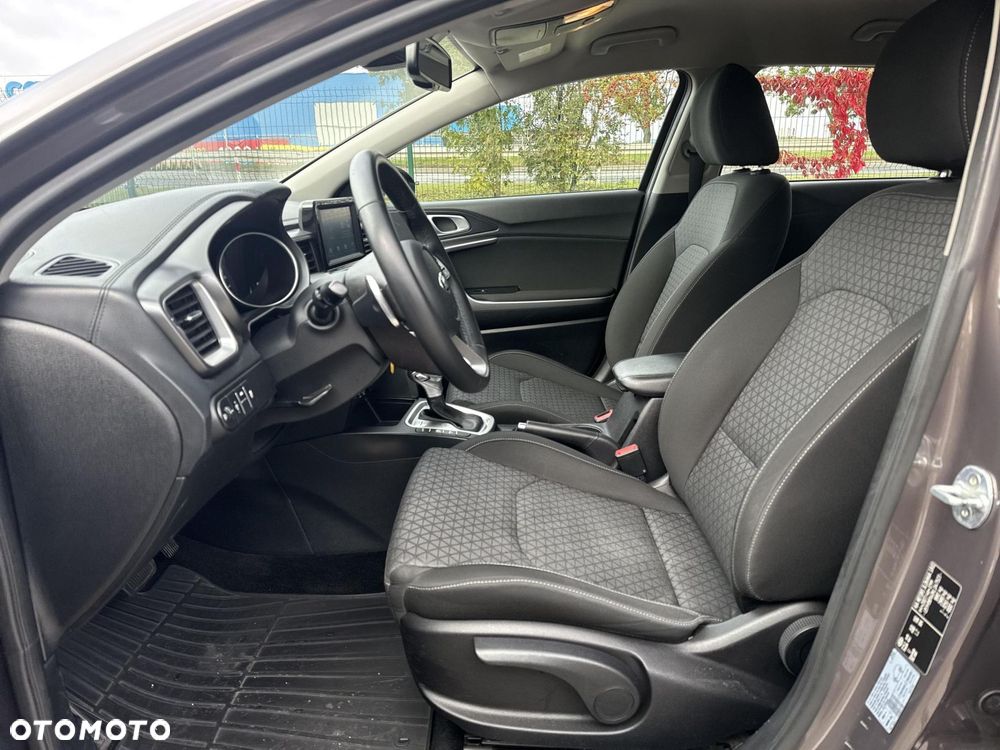 Kia Ceed 1.4 T-GDI M DCT - 15
