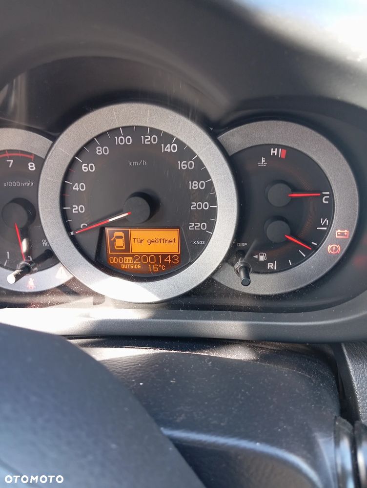 Toyota RAV4 2.0 VVT-i Luna - 14
