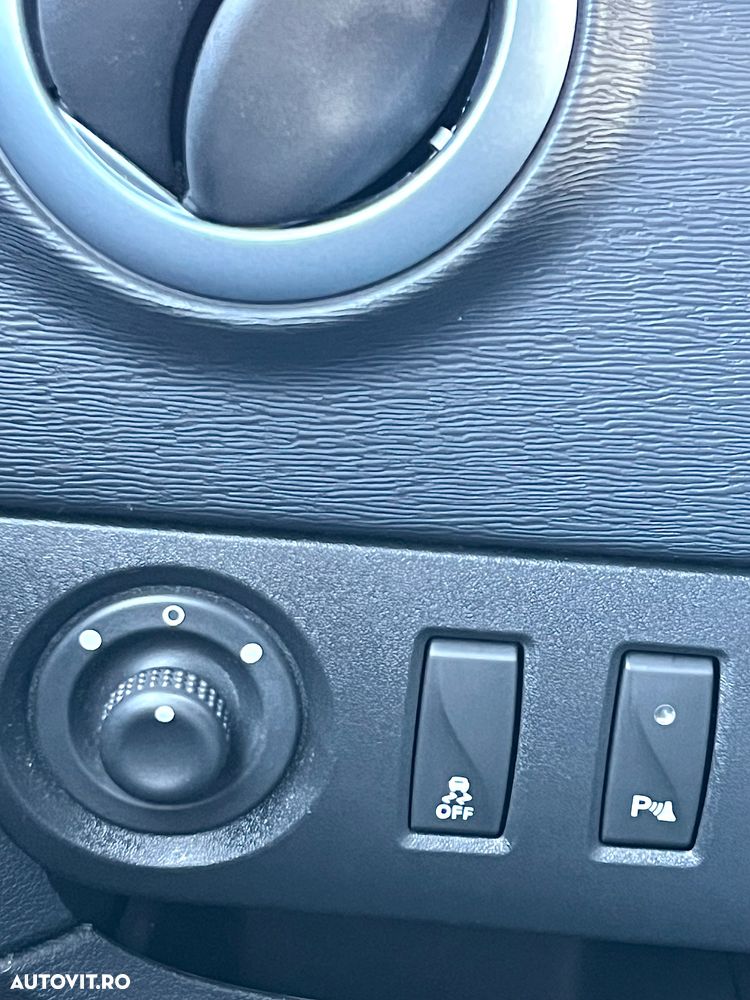 Dacia Lodgy 1.2 TCe 115 CP Stepway - 37