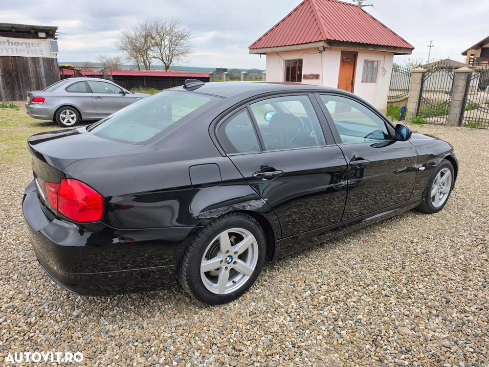 BMW Seria 3 320d DPF - 4