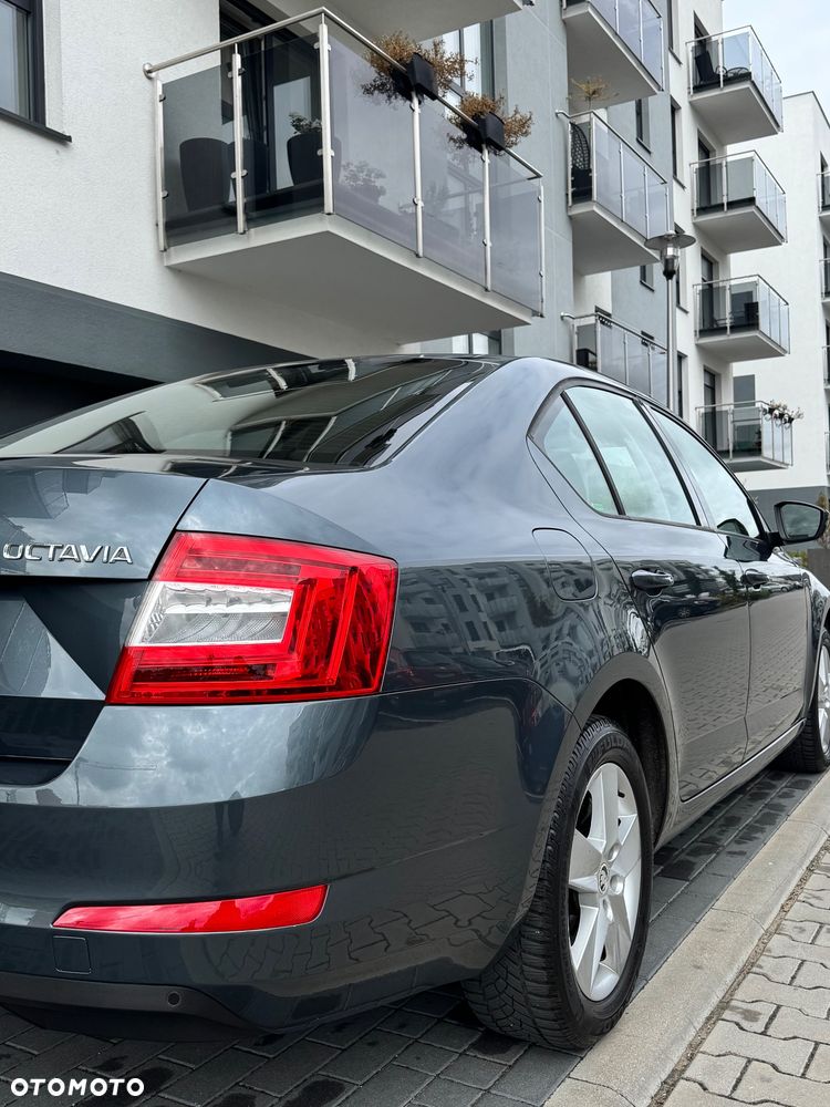 Skoda Octavia 1.4 TSI Ambition - 8