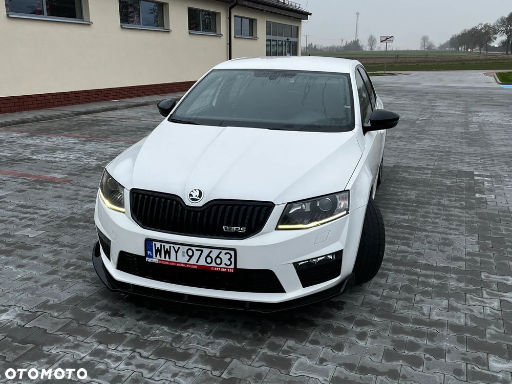 Skoda Octavia 2.0 TSI RS DSG - 5