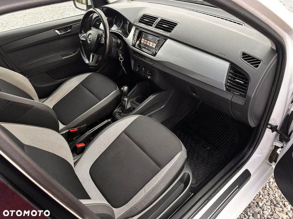Skoda Fabia 1.0 TSI Ambition - 24