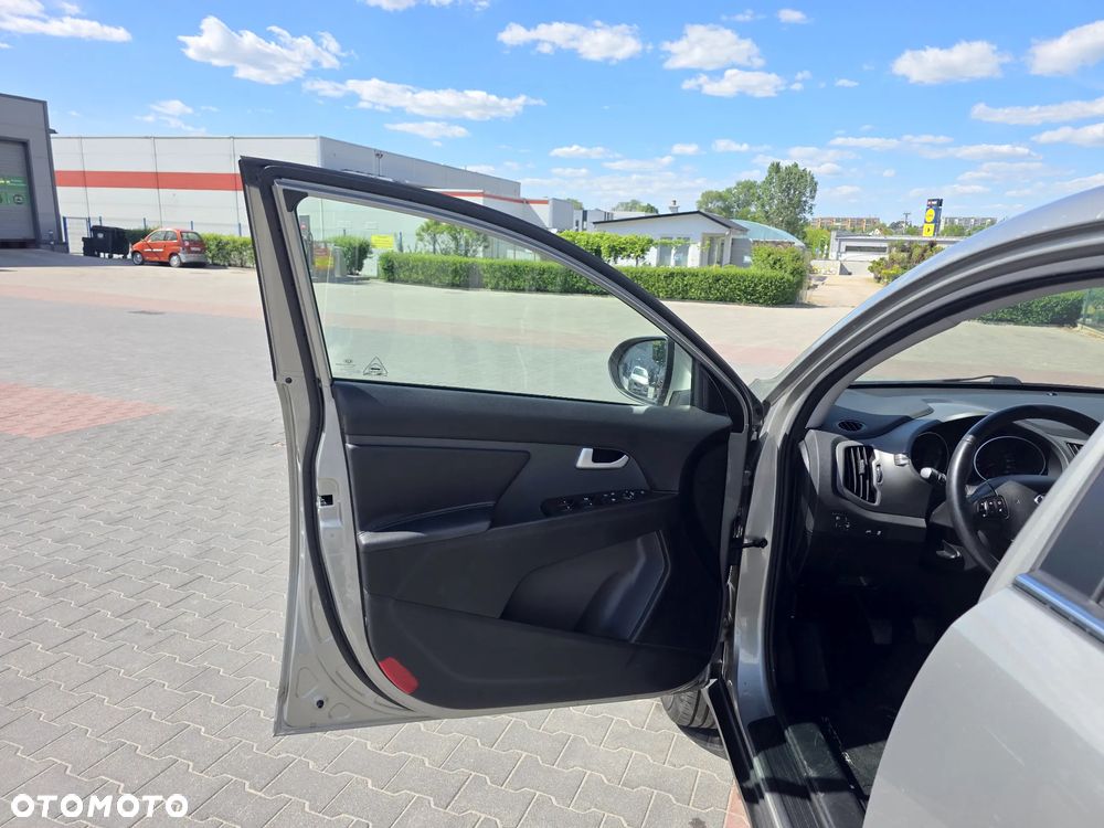 Kia Sportage 2.0 GDI 2WD Vision - 11