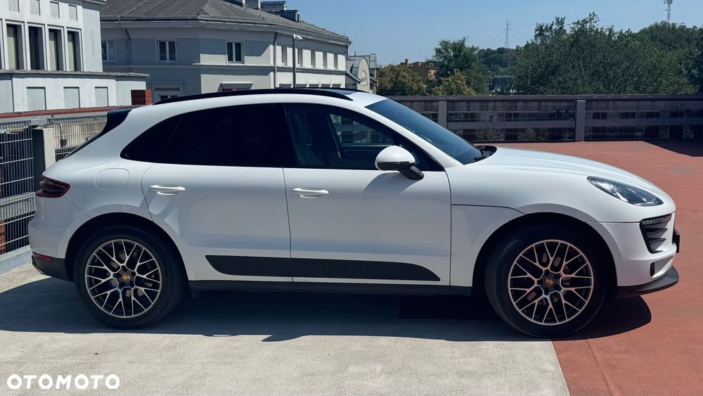 Porsche Macan Standard - 3