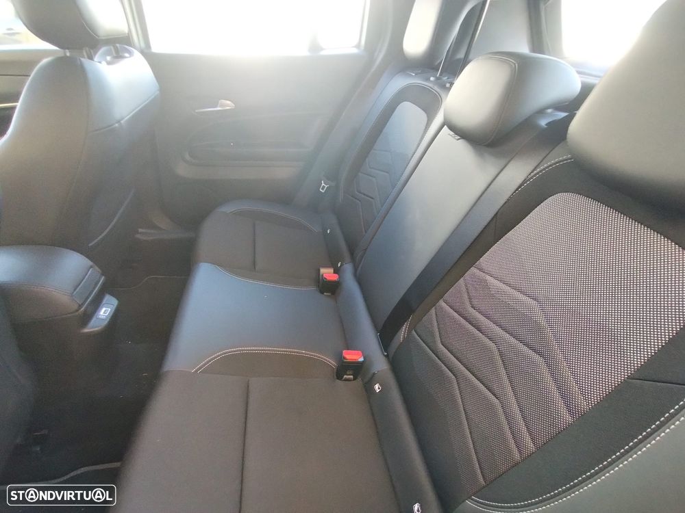 Jeep Avenger 1.2 GSE T3 Altitude - 13