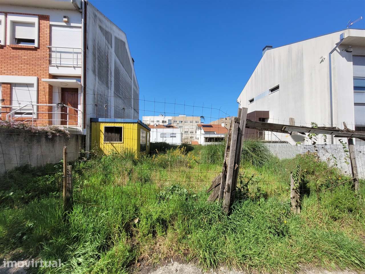 Terreno de 283m2 em São Mamede de Infesta, Matosinhos, Porto! - Grande imagem: 2/14