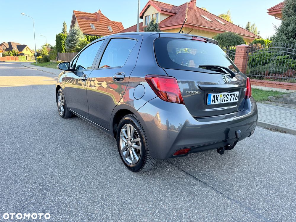 Toyota Yaris - 8