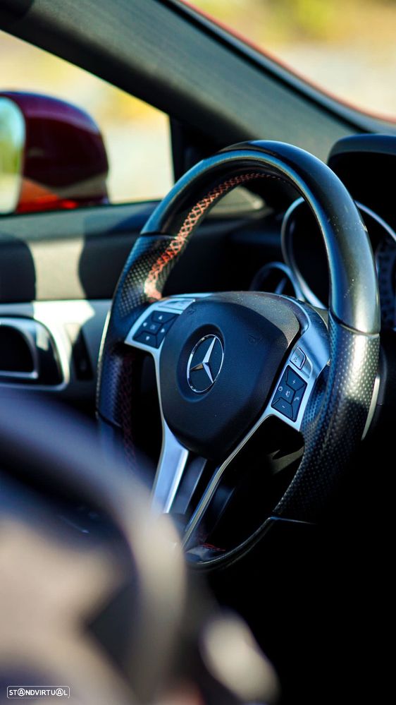 Mercedes-Benz SLK 250 - 13