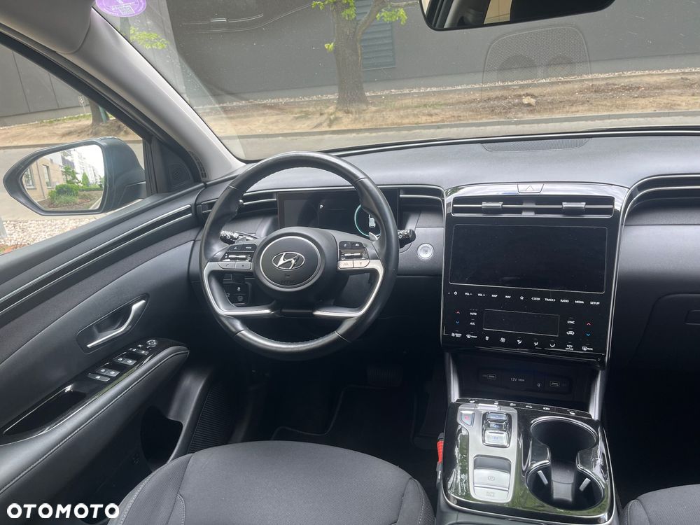 Hyundai Tucson 1.6 T-GDi HEV Executive 2WD - 14